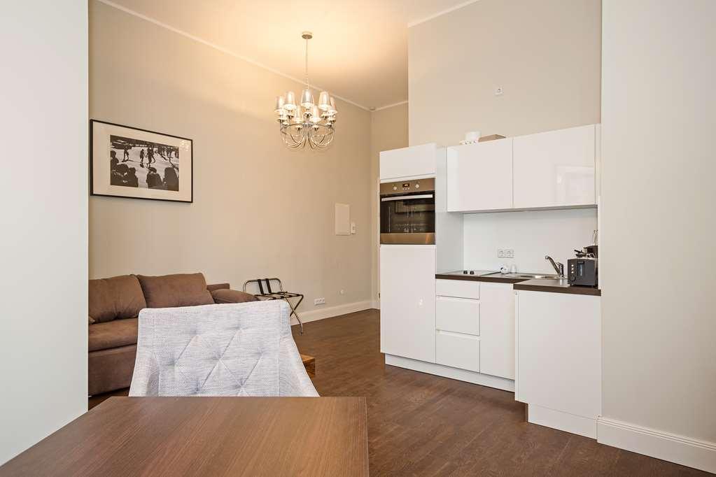 아라벨 디자인 아파트먼츠 베를린 레스토랑 사진 A typical studio apartment in London