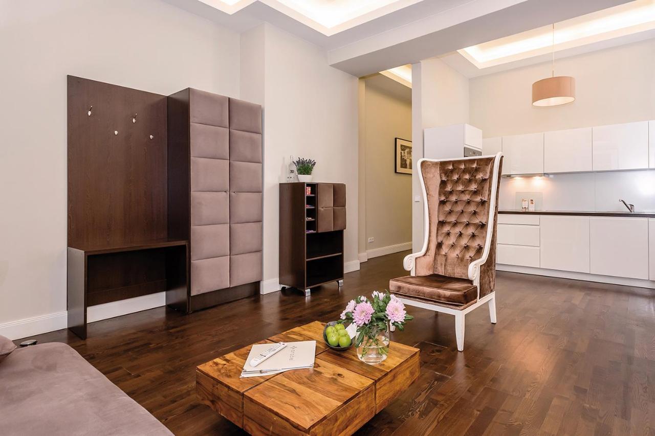 아라벨 디자인 아파트먼츠 베를린 외부 사진 Interior of a serviced apartment in Warsaw, Poland